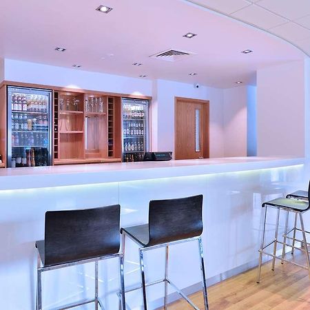 Travelodge Swindon Central Restaurant billede