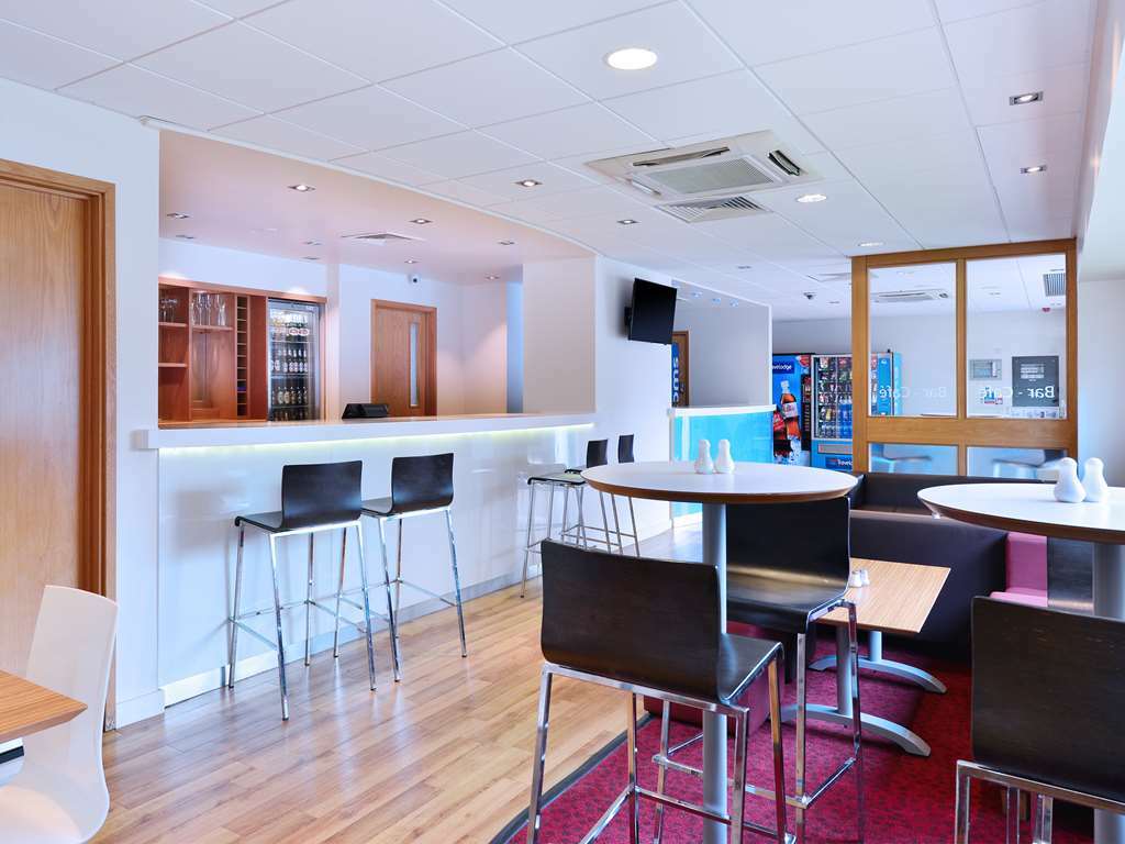 Travelodge Swindon Central Restaurant billede